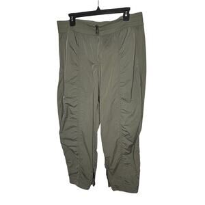 Lululemon Front Zip Mid Rise Ruched Crop Olive Green Relaxed Fit Pants Size 14
